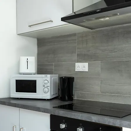 別荘 L'escapade Mirabeau - Confort A 4 & Animaux Ok エナン・ボーモン