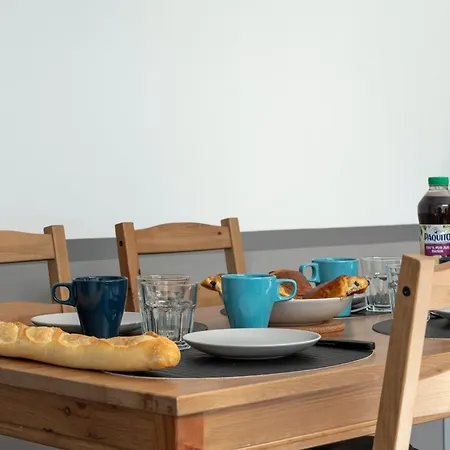 L'escapade Mirabeau - Confort A 4 & Animaux Ok 別荘 エナン・ボーモン