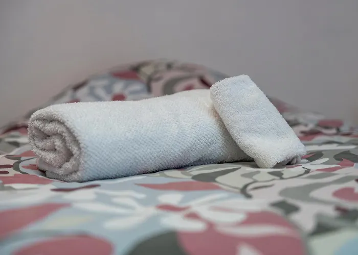 L'escapade Mirabeau - Confort A 4 & Animaux Ok 度假居 埃南博蒙